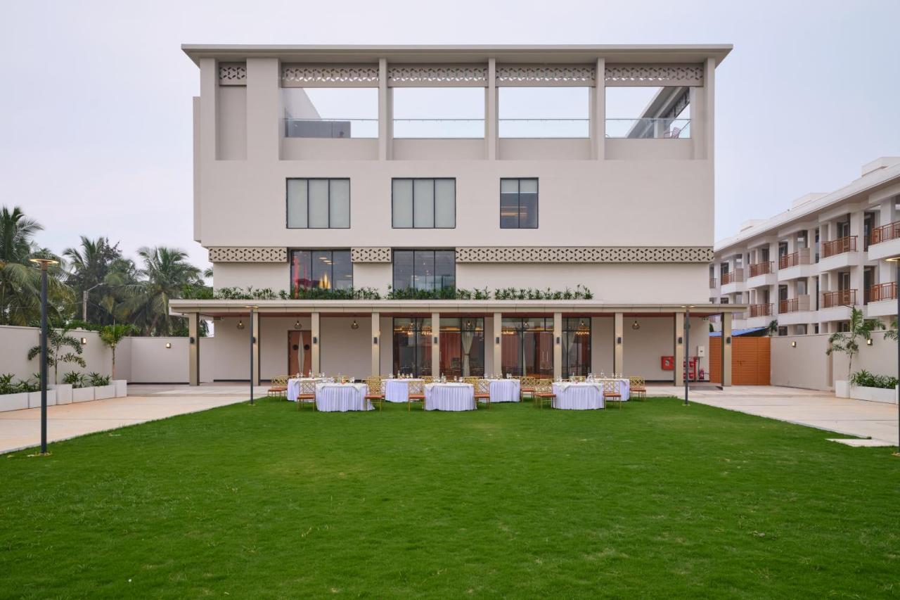 Zone By The Park Gopalpur Hotel Bagian luar foto